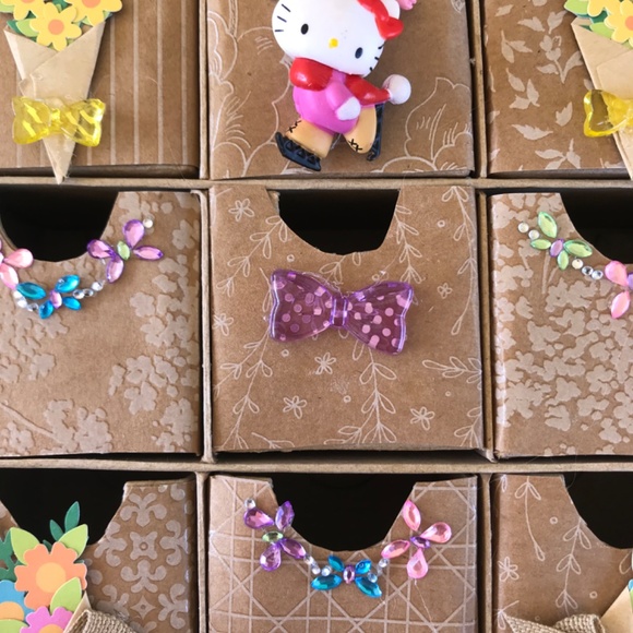 Three selective adorable Hello Kitty and friends 25 drawer set - Picture 5 of 9